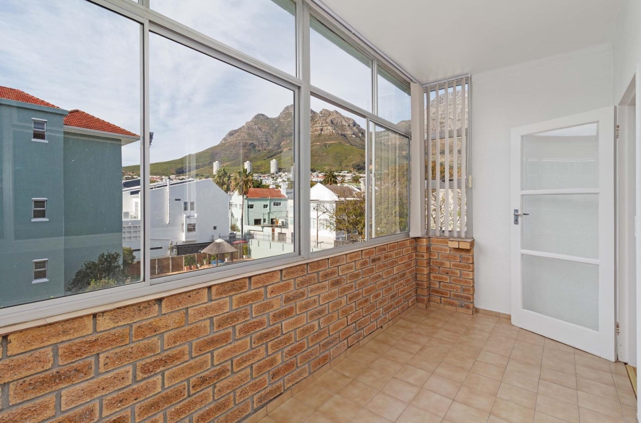 2 Bedroom Property for Sale in Oranjezicht Western Cape